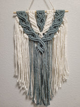 Load image into Gallery viewer, Color 1: Laurel Color 2: Neutral