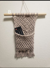 Load image into Gallery viewer, Wall Pocket